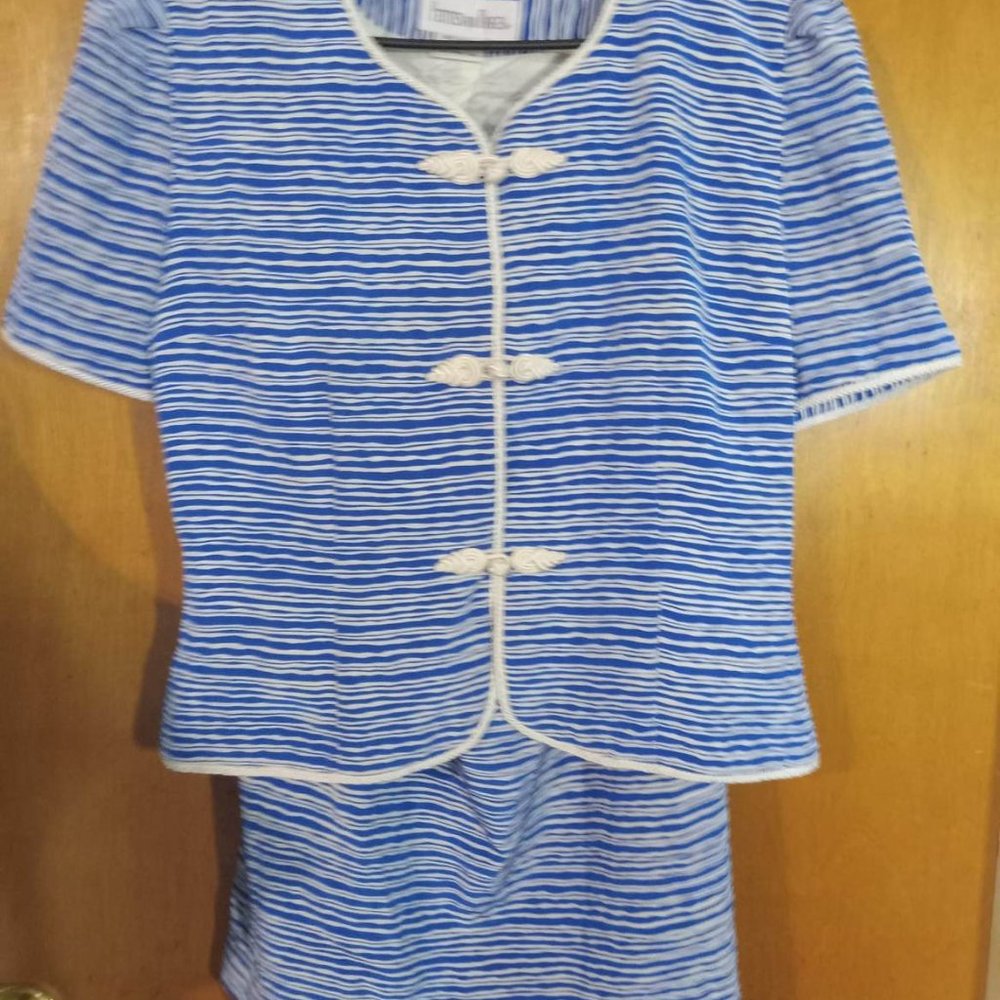 2 piece skirt and blouse set